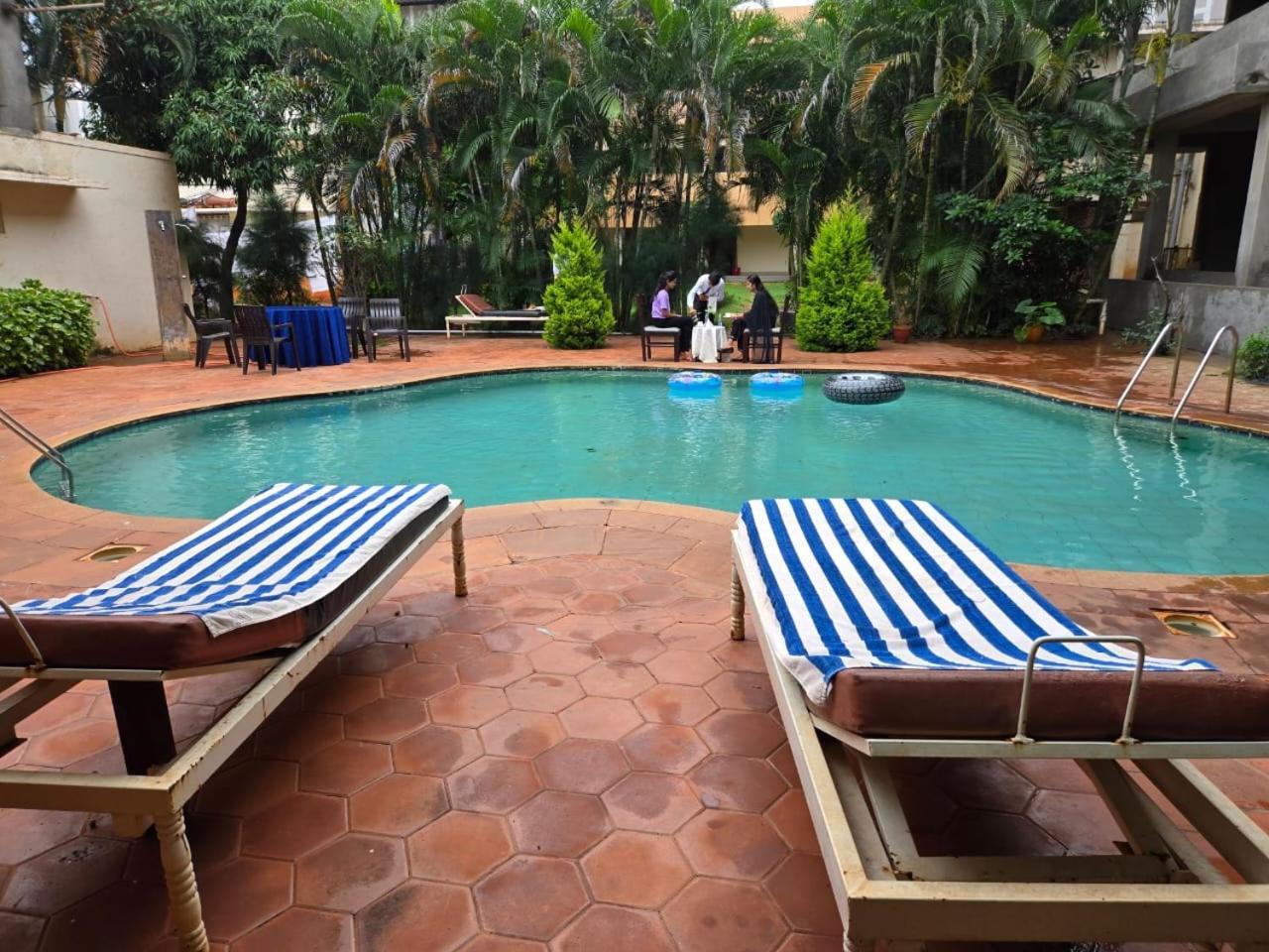 Hotel Badami Court Kültér fotó