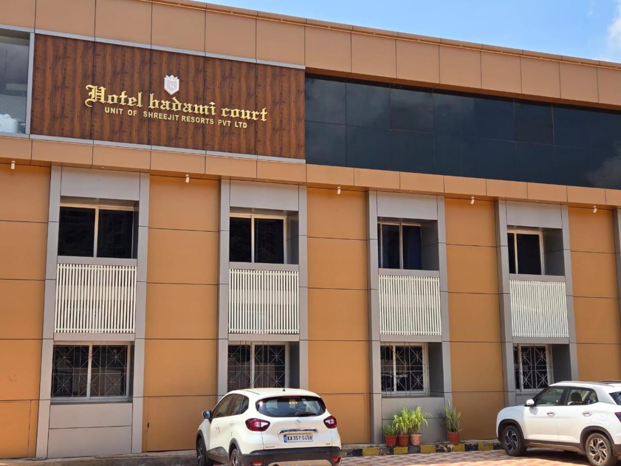 Hotel Badami Court Kültér fotó